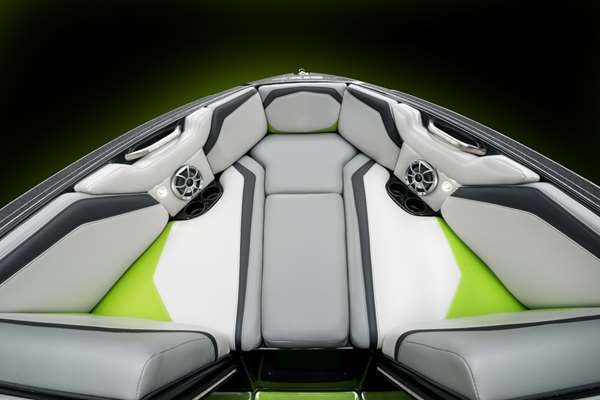 2016-Axis_T23_studio-bow_lowres