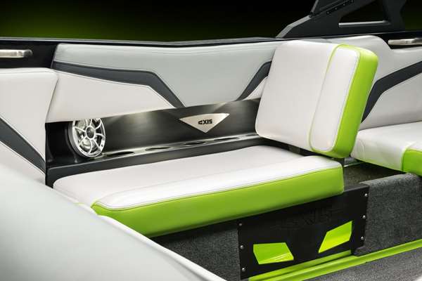 2016-Axis_T23_studio-chillax_lowres