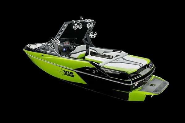 2016-Axis_T23_studio-rear_lowres