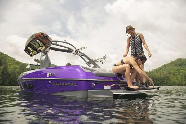 2019_Malibu_20VTX_SurfGate